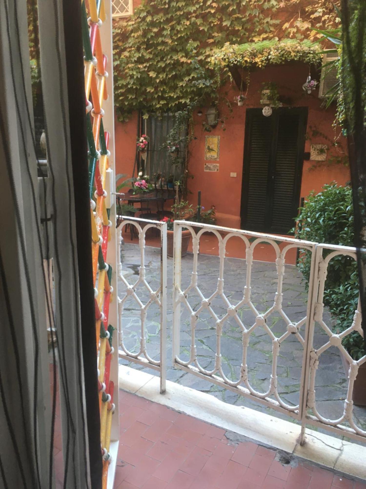 Vacanze Al Colosseo Polveriera โรม ภายนอก รูปภาพ